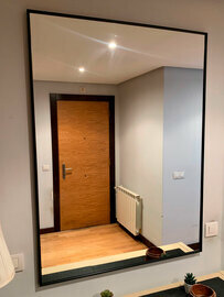 Miroir avec cadre en aluminium noir
